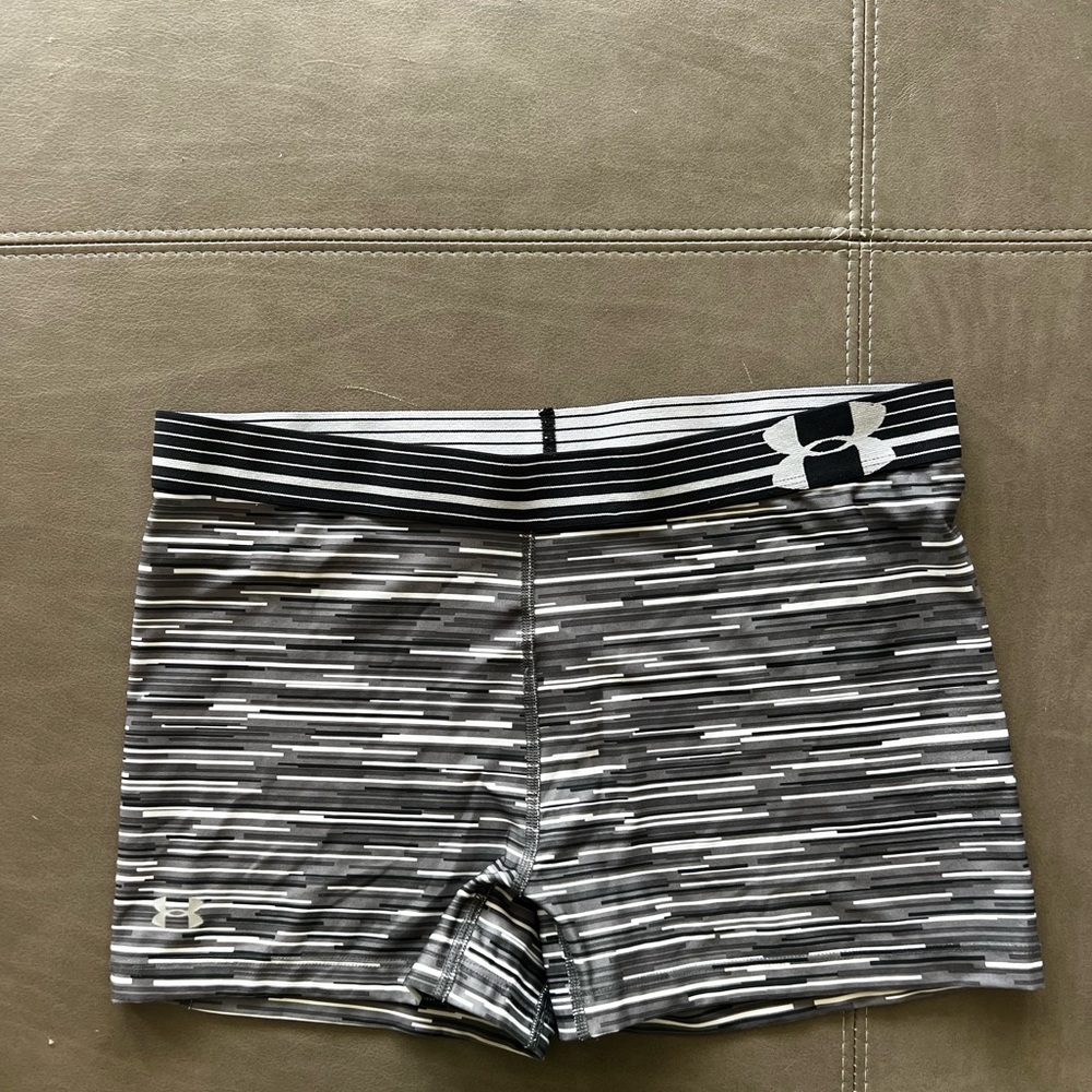 Under Armour Women's Black & Gray Striped Performance Bike Shorts